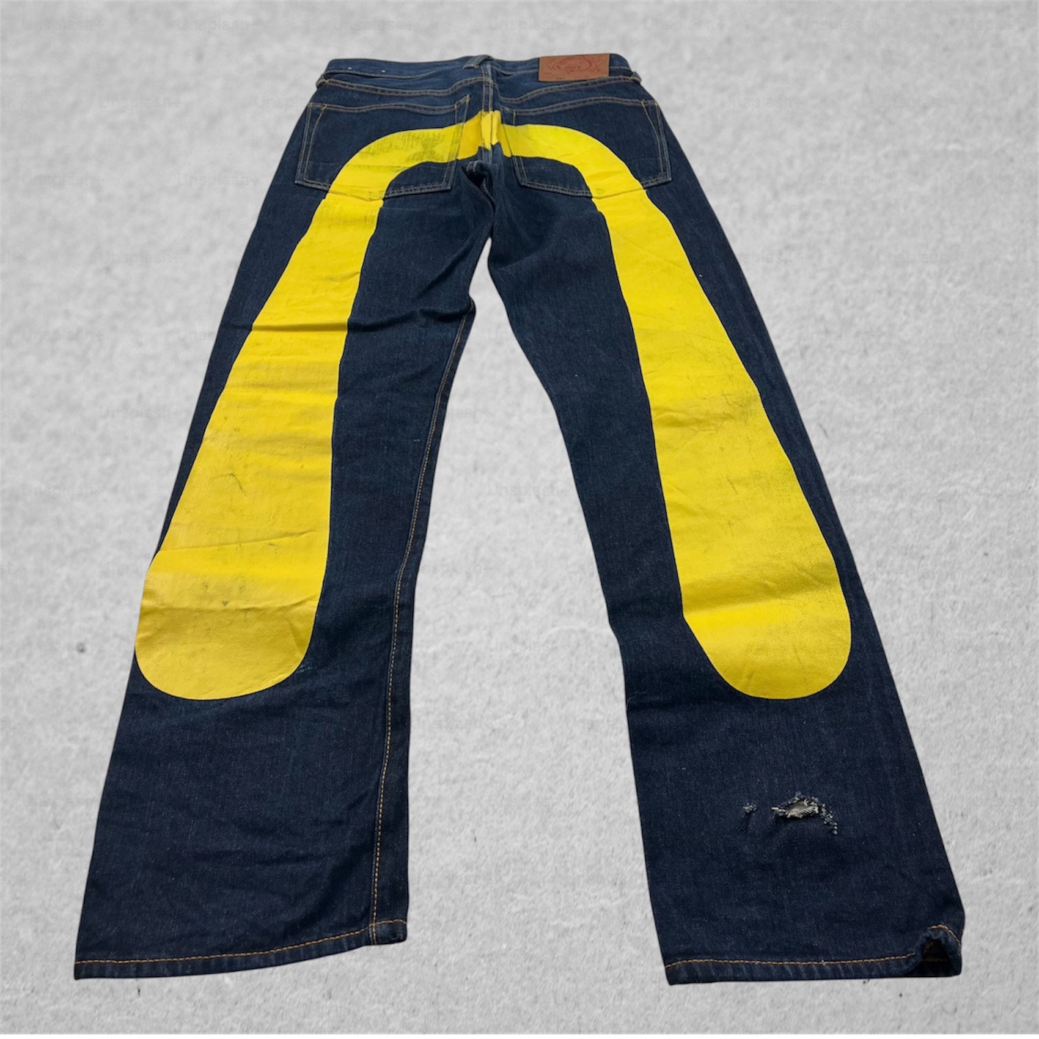 Vintage Evisu Jeans (M)